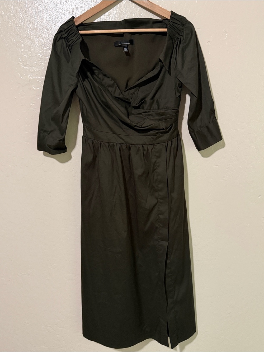 White House Black Market Olive Off-the-Shoulder Midi DressWrap Bust Size 4 - Picture 4 of 9